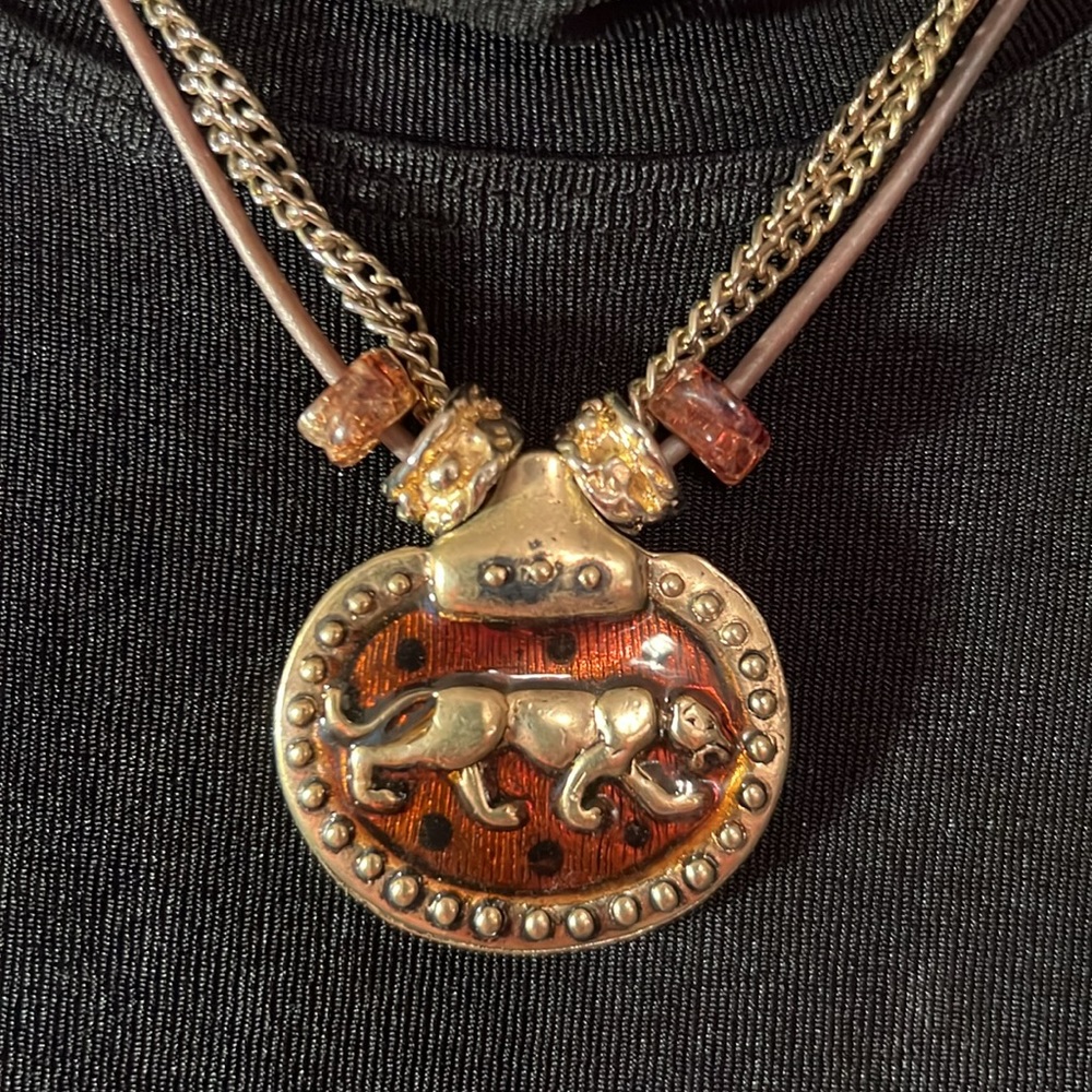 Necklace - Picture 2 of 2
